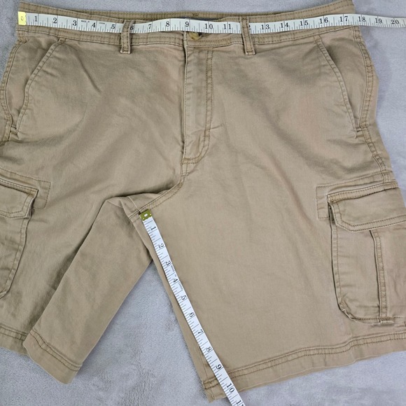 Berkley Jensen Men's 34 Khaki Cargo Shorts Flat Front Stretch Utility Pockets - Picture 4 of 7